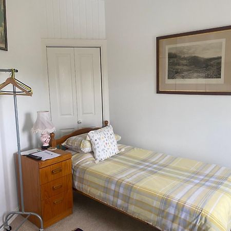 The Old School House Mordington Bed and Breakfast Eksteriør billede